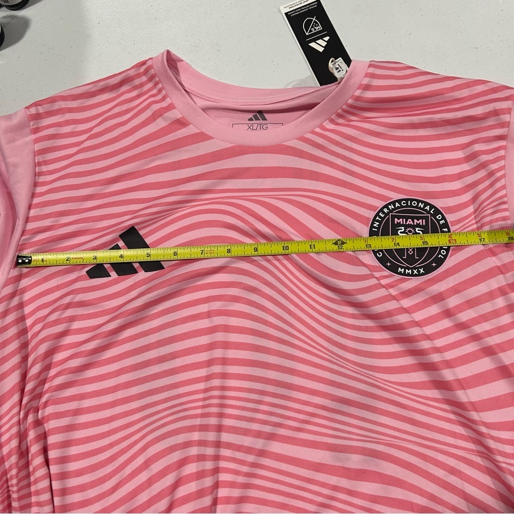 adidas Lionel Messi Inter Miami CF #10 Men's Performance Shirt Pink, XL - Picture 8 of 9
